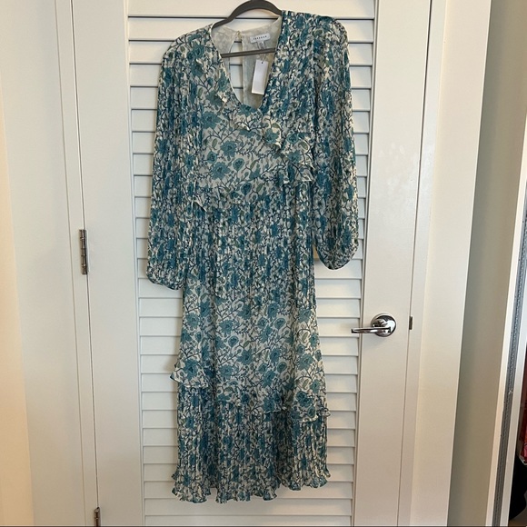 Topshop Dresses & Skirts - Topshop Floral Maxi